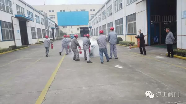 �Ϻ������y�T�S11��9��ȫ��(gu��)�����հ�ȫ�����ݾ����(d��ng) �D6